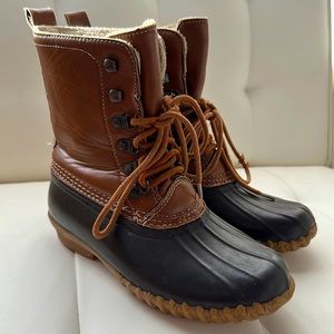 Boys Brown Duck Boots Size 3